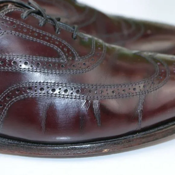Allen Edmonds Townley Wingtip Oxford Size 10.5 D Burgundy Leather Dress Shoe - Picture 4 of 12